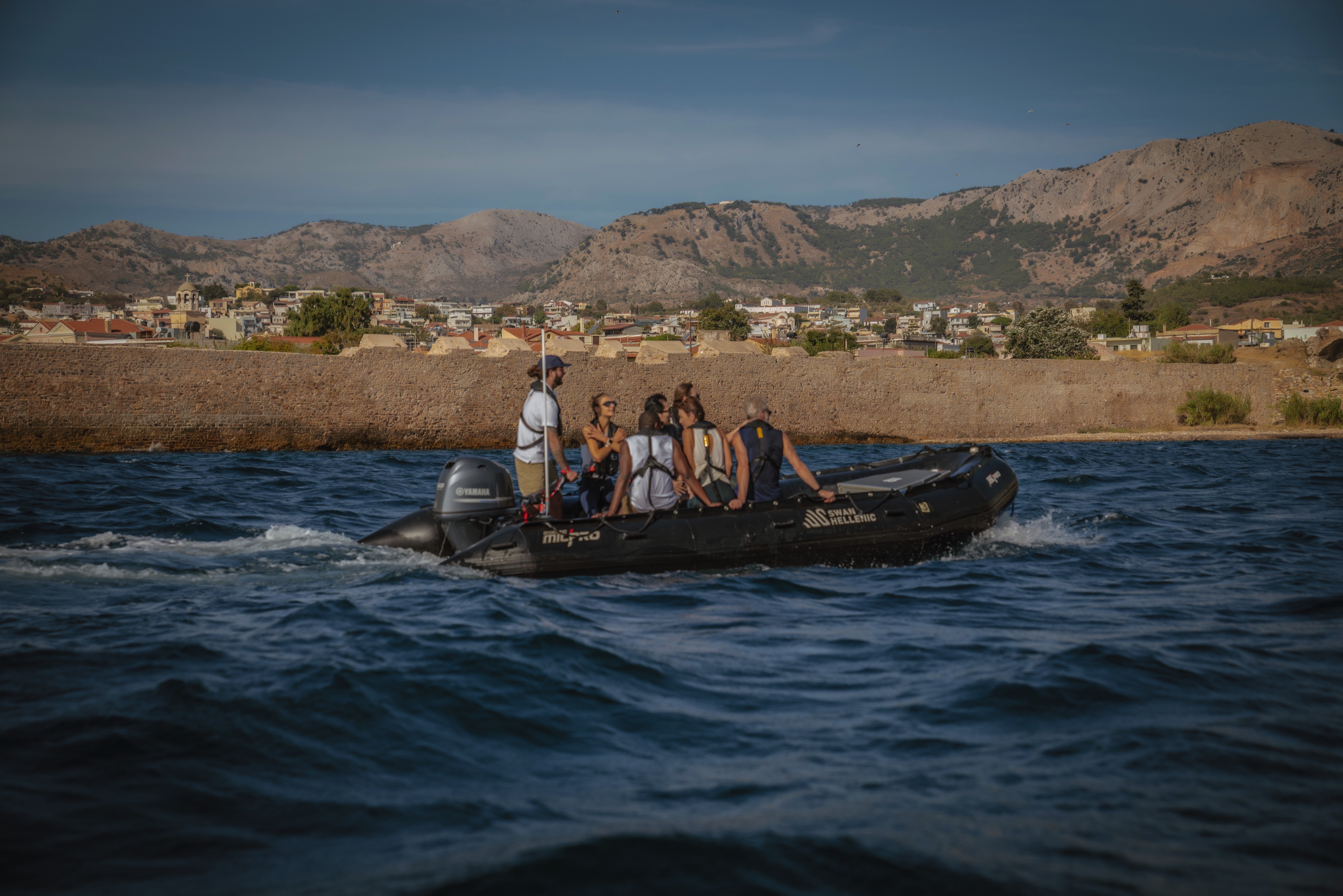 Excursions on SH Diana